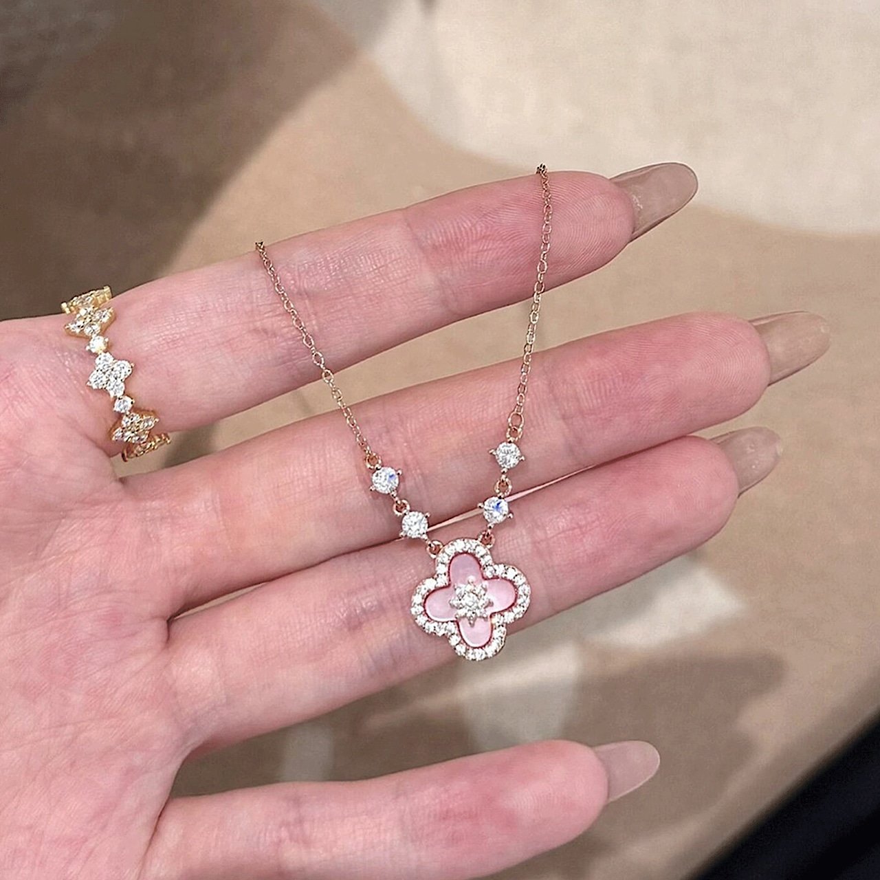 Four Leaf Sakura Clover Necklace ๐ธ - Image 4